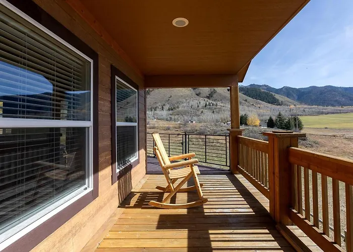 Gorgeous Secluded With Hot-tub, Fire Pit And Games In Etna, Wyoming Villa *