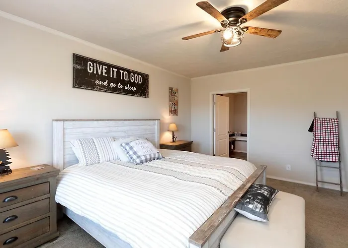 Gorgeous Secluded With Hot-tub, Fire Pit And Games In Etna, Wyoming Villa *