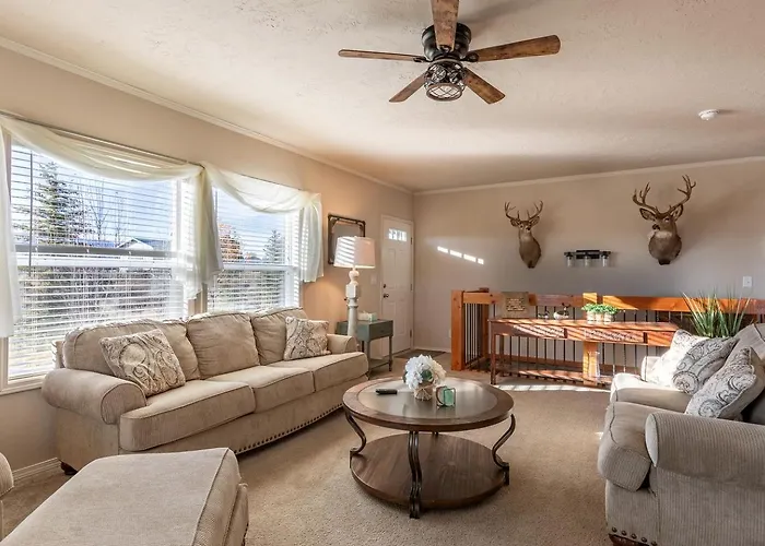 Gorgeous Secluded With Hot-tub, Fire Pit And Games In Etna, Wyoming Villa *